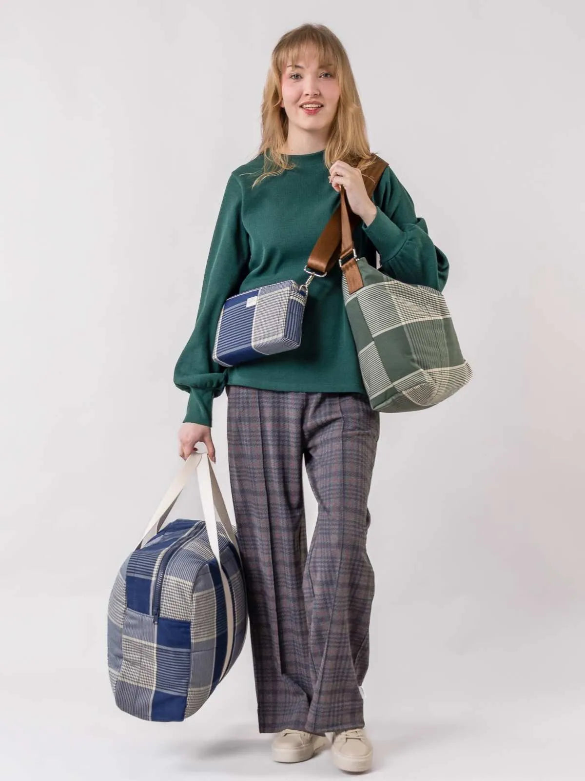 SADE – vihreä tikattu laukku