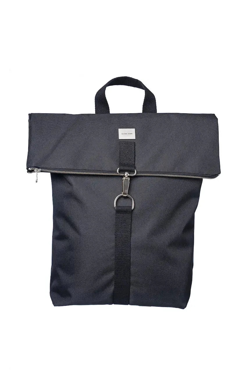 KOHMEA TECH reppu, musta Globe Hope.