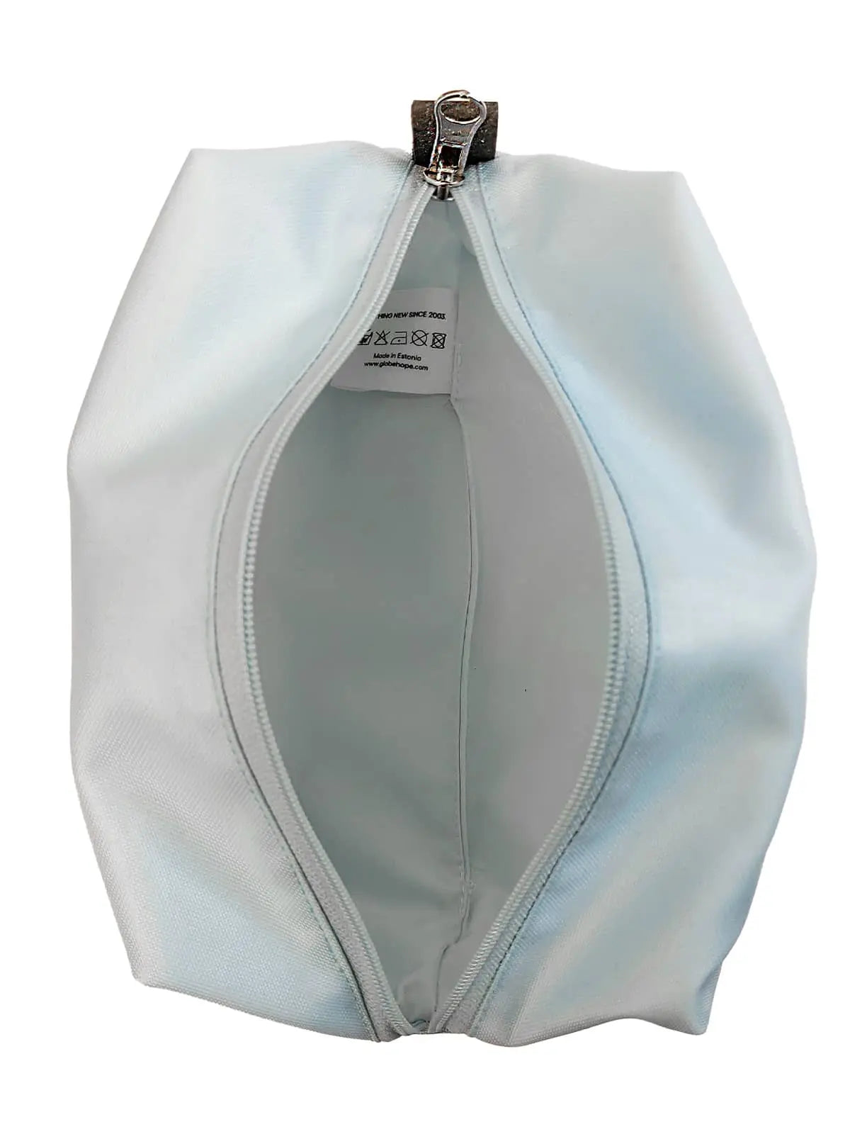 Globe Hope, Routa toilettilaukku, vaaleansinisestä airbag-kankaasta, sisäkuva.