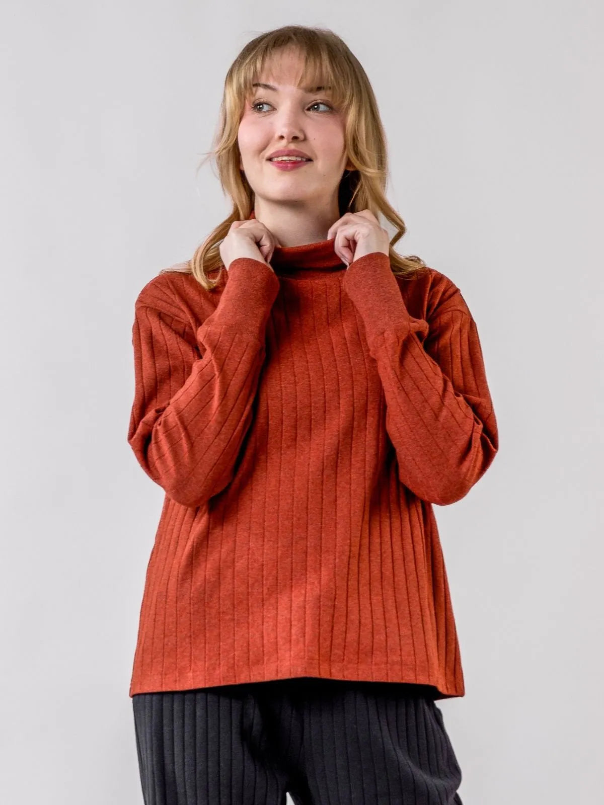 Globe Hope, Aalis ribbipoolopaita, mecca oranssi, puolikuva.