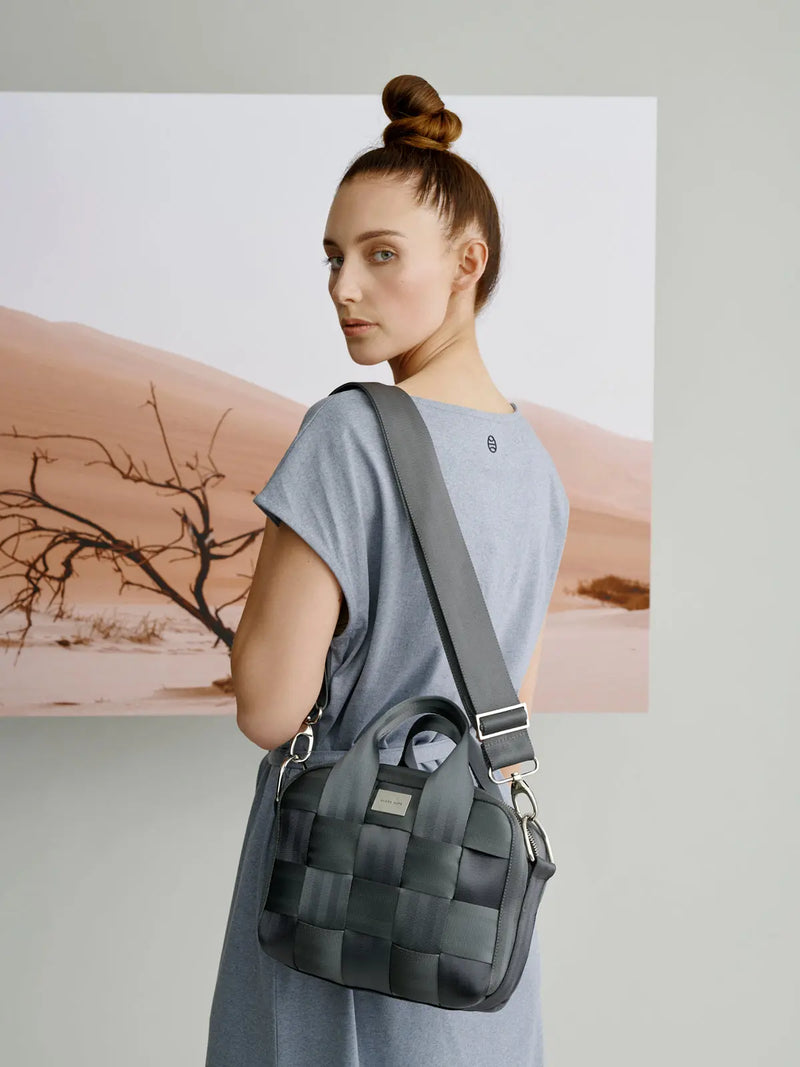 HILLA bag, dark grey